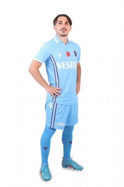 Trabzonspor 22/23 Sezon Bordo- Mavi Forma 6478