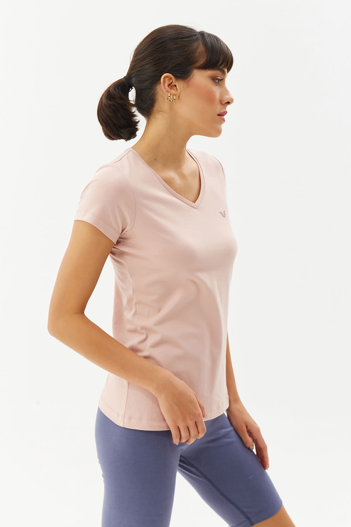Kadın Krem V Yaka Kısa Kollu %100 Pamuk Tişört | 8087 - BİLCEE (1)