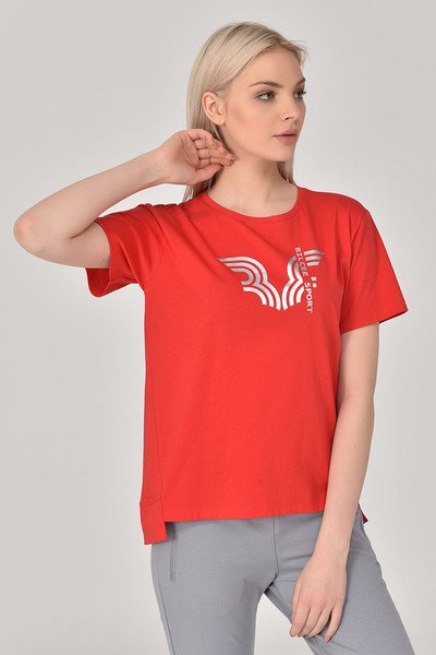 Kadın Kırmızı Arkası Uzun Kısa Kollu Baskı Detaylı Tişört 8623