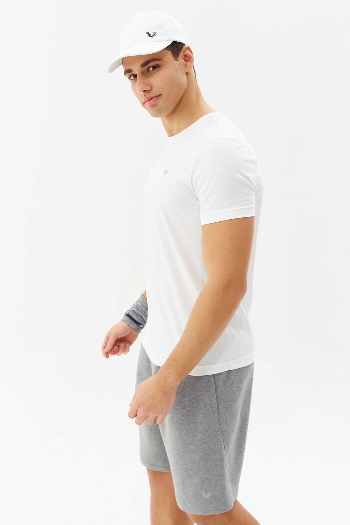 Beyaz Erkek Bisiklet Yaka %100 Pamuk Basic Günlük ve Spor Tişört 8766 - BİLCEE (1)