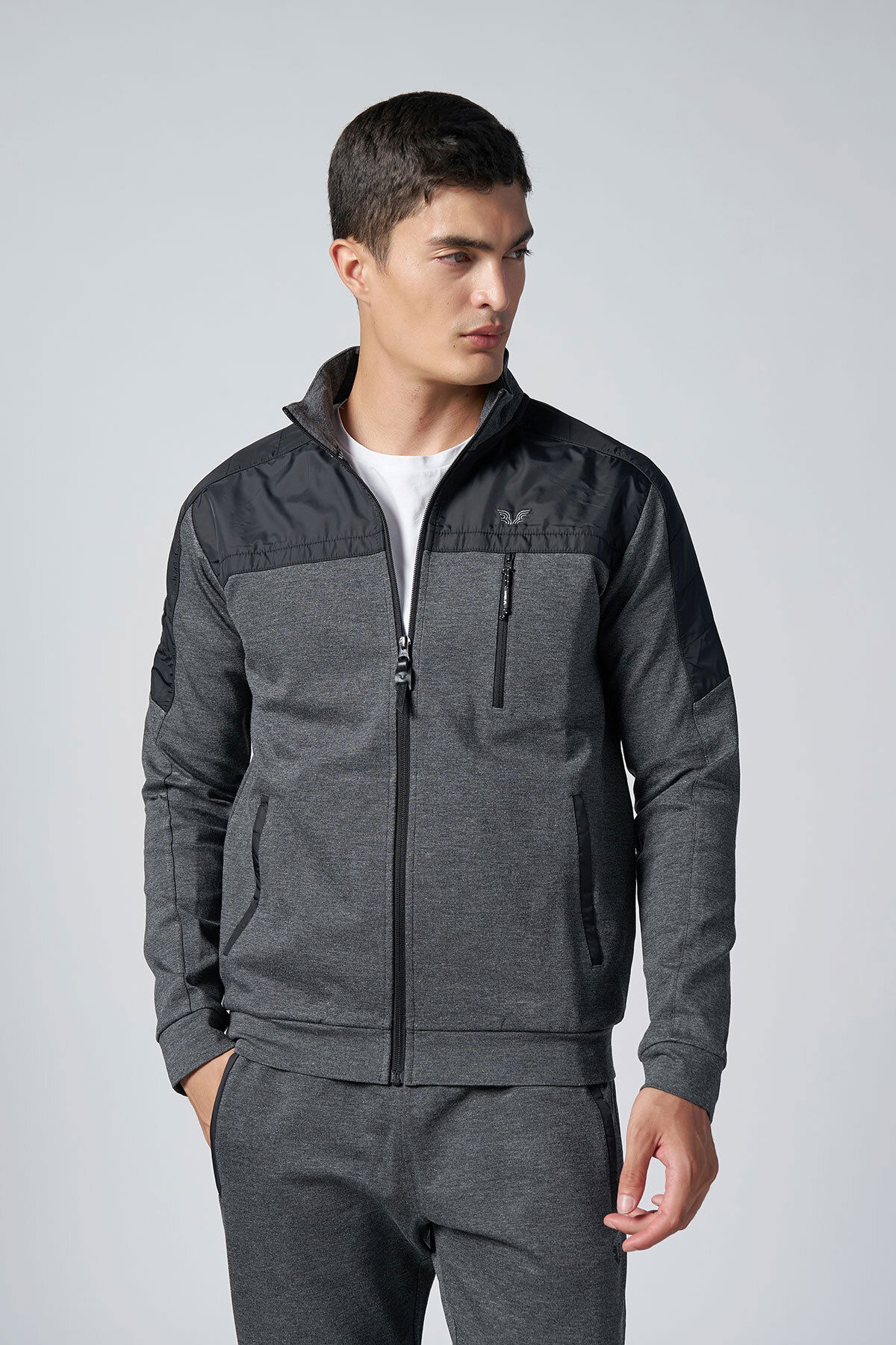 Erkek Antrasit Dokumalı Dik Yaka Eşofman Takım | 1564 - BİLCEE (1)