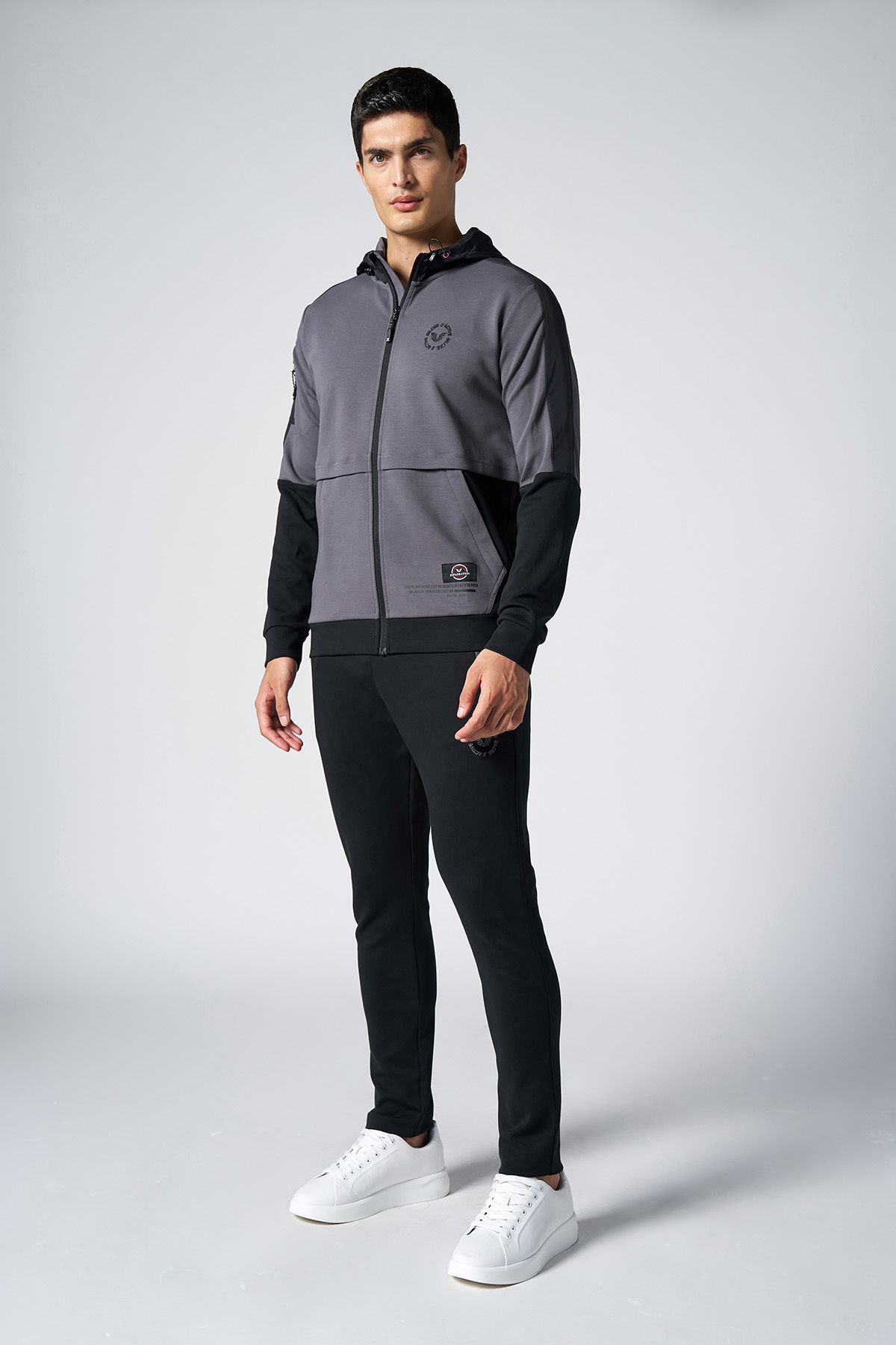 Erkek Gri Kapüşonlu Likralı Pamuklu Eşofman Takım | 1525 - BİLCEE