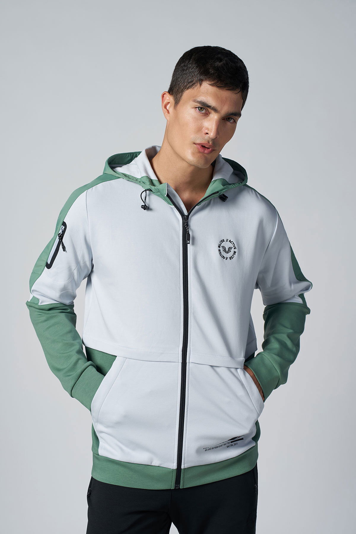 Erkek Yeşil Kapüşonlu Likralı Pamuklu Eşofman Takım | 1525 - BİLCEE (1)