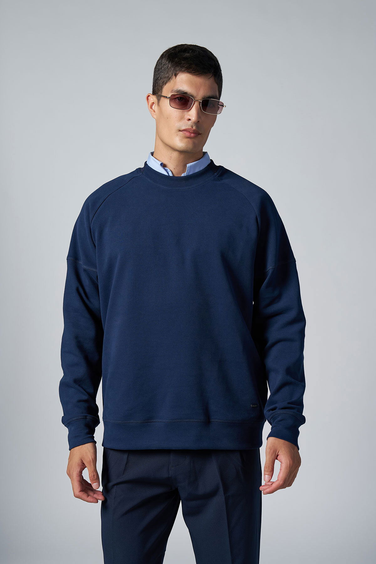 Erkek Lacivert Bisiklet Yaka Fırçalı Yumusak Dokulu Sweatshırt |4786 - BİLCEE (1)