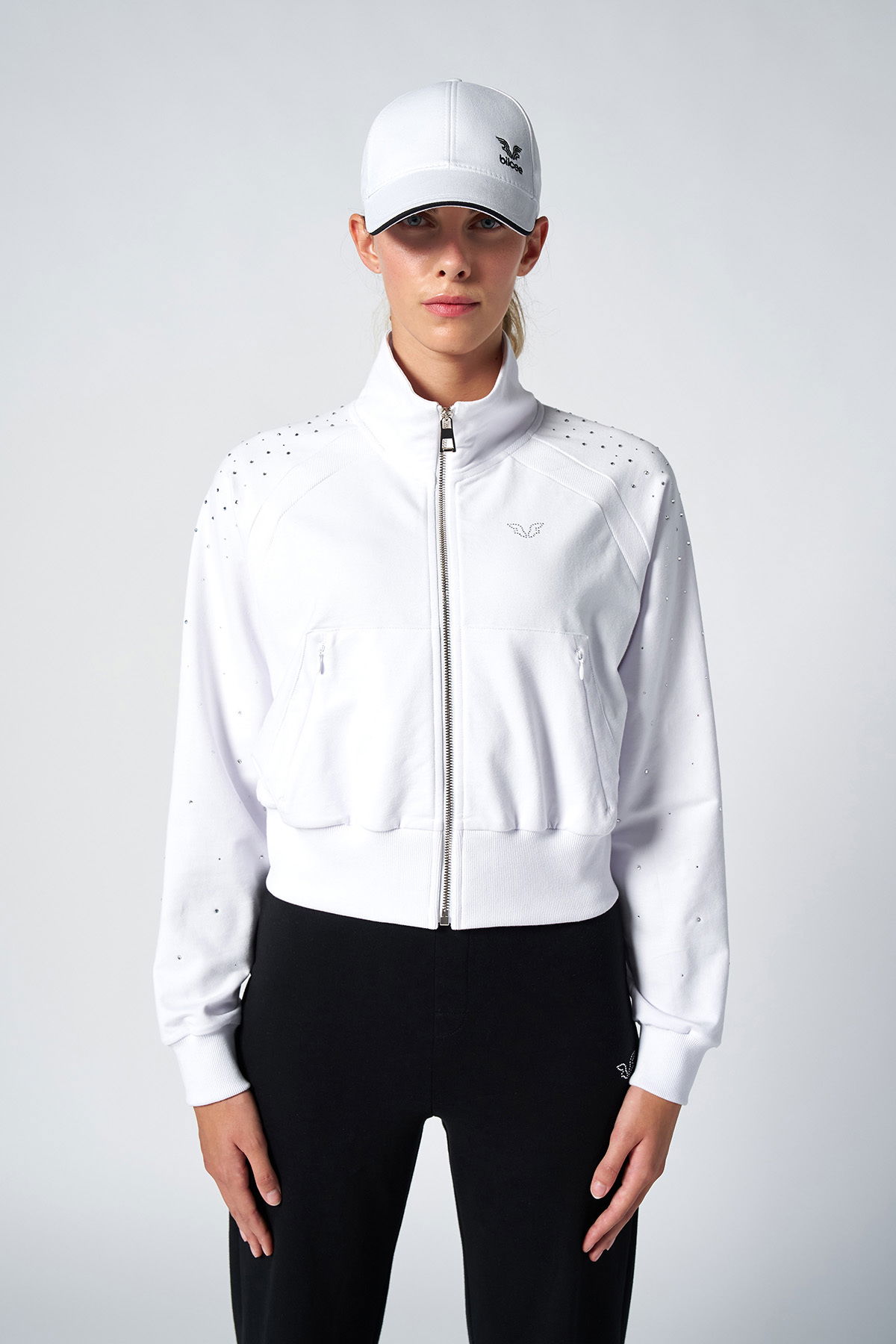  Kadın Beyaz Fashion Taşlı Yumuşak Dokulu Fırçalı Kumaş Eşofman Takım | 4563 - BİLCEE (1)