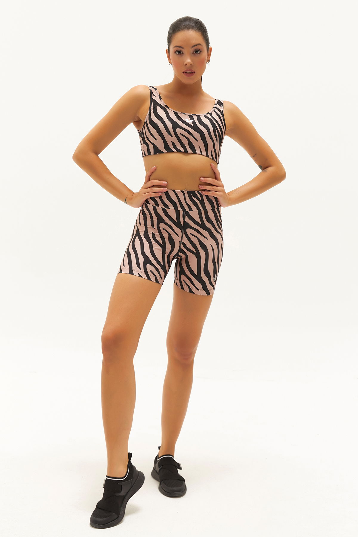 Kadın Bej Zebra Destekli Spor Crop Top Toparlayıcı Bra Sporcu Sütyeni Büstiyer | 0829 - BİLCEE (1)