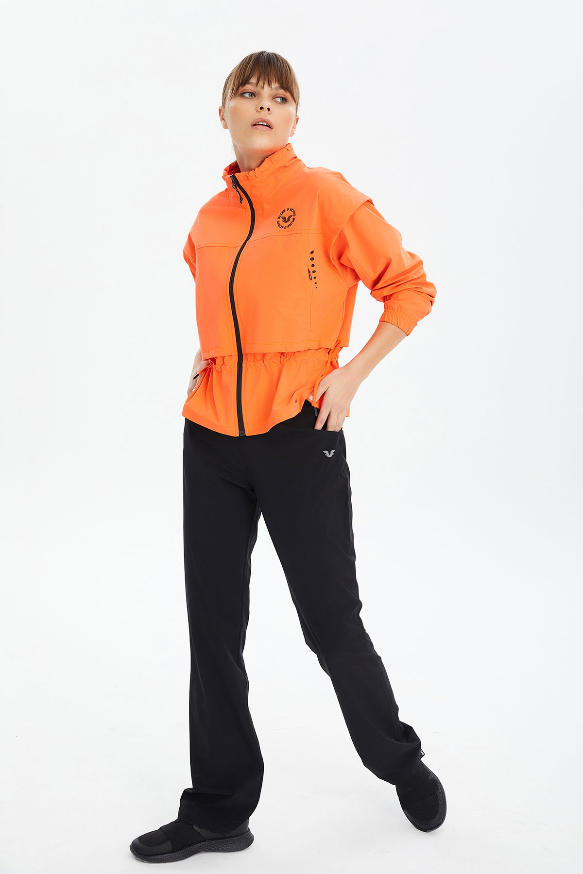 Kadın Turuncu Fashıon Spor ve Günlük Fermuarlı Eşofman Üstü Retro Ceket | 0737 - BİLCEE (1)