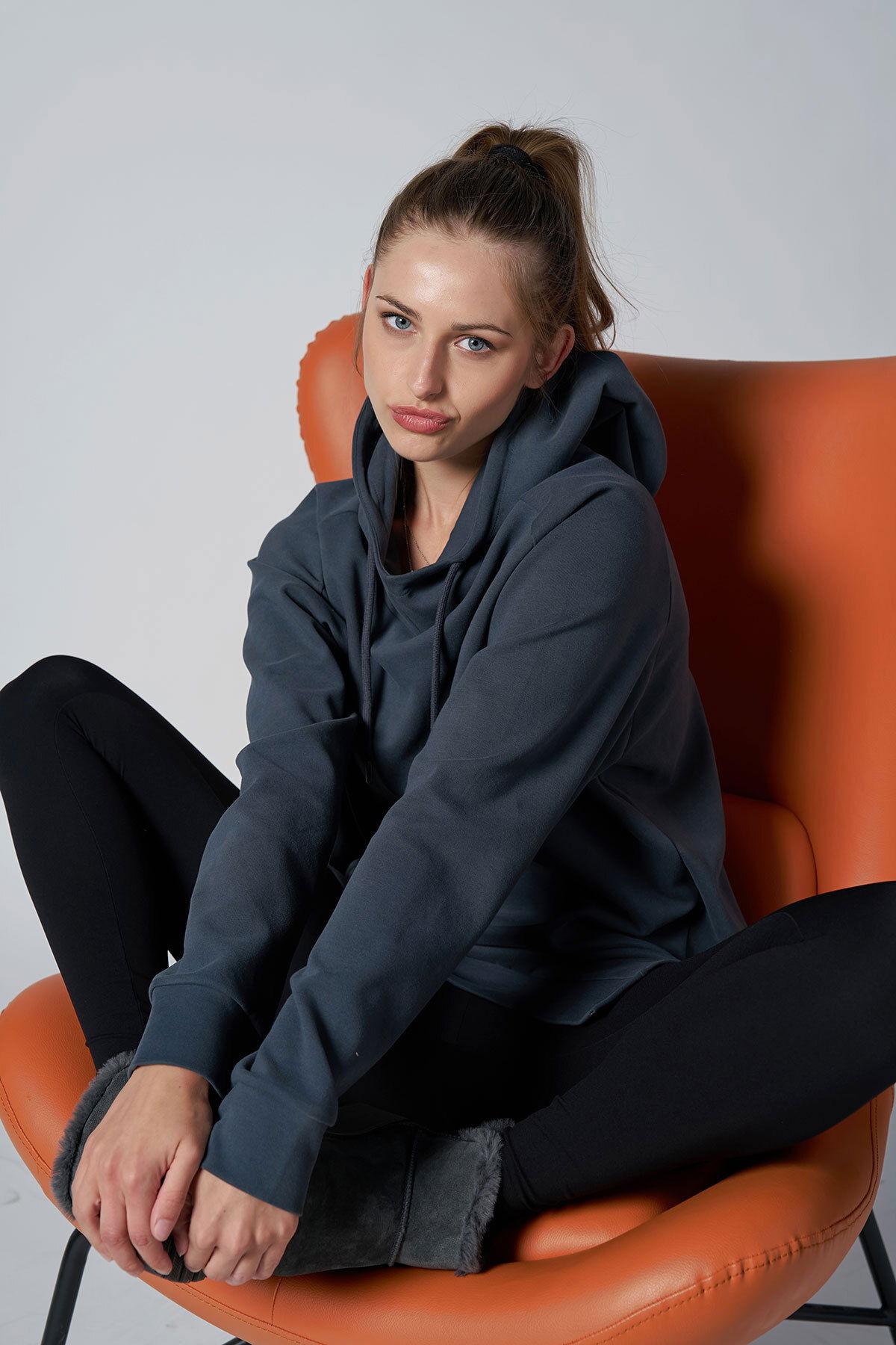  Kadın Füme Fırçalı Yumuşak Dokulu Kapişonlu Uzun Boy Owersize Sweatshırt |4785 - BİLCEE