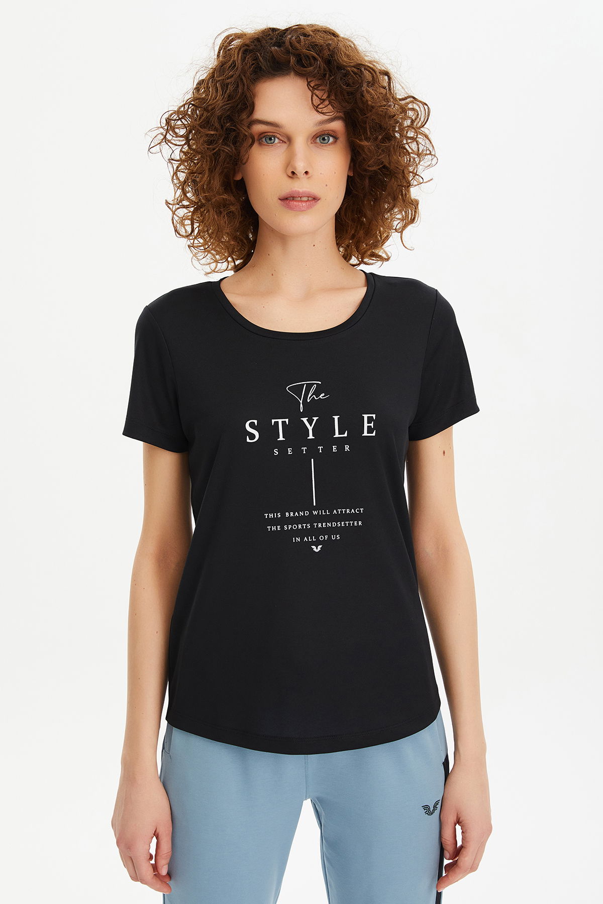 Kadın Siyah Hızlı Kuruyan Hafif Antrenman Baskılı Tişört | 0812 - BİLCEE