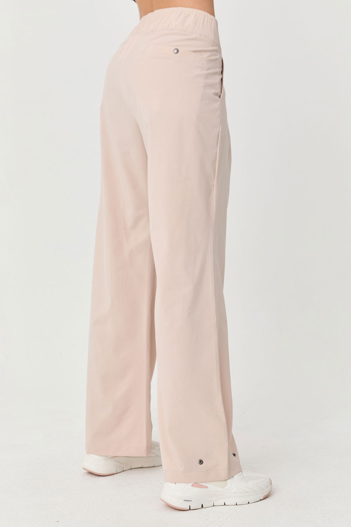 Kadın Krem İnce Likralı Fermuarlı Bol Paça Dokuma Hafif Pantolon | 0074 - BİLCEE