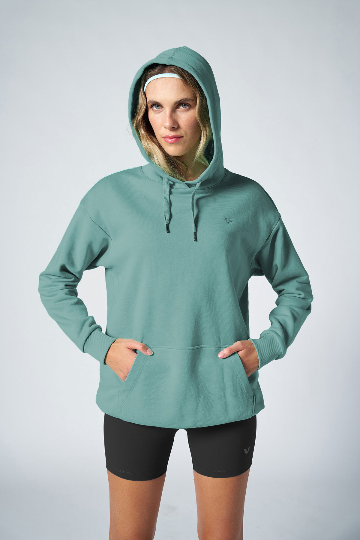 Kadın Mavi Kapüşonlu Kanguru Cepli Pamuklu Spor Düz Sweatshirt | 8785 - BİLCEE