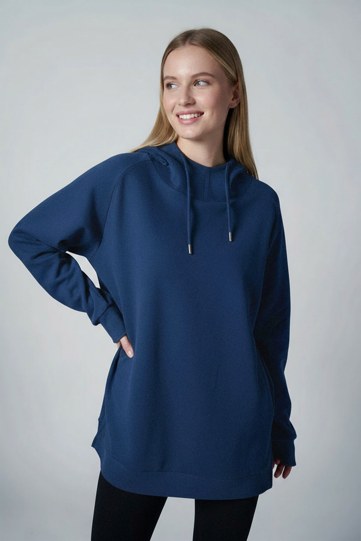  Kadın Lacivert Fırçalı Yumuşak Dokulu Kapişonlu Uzun Boy Owersize Sweatshırt |4785 - BİLCEE