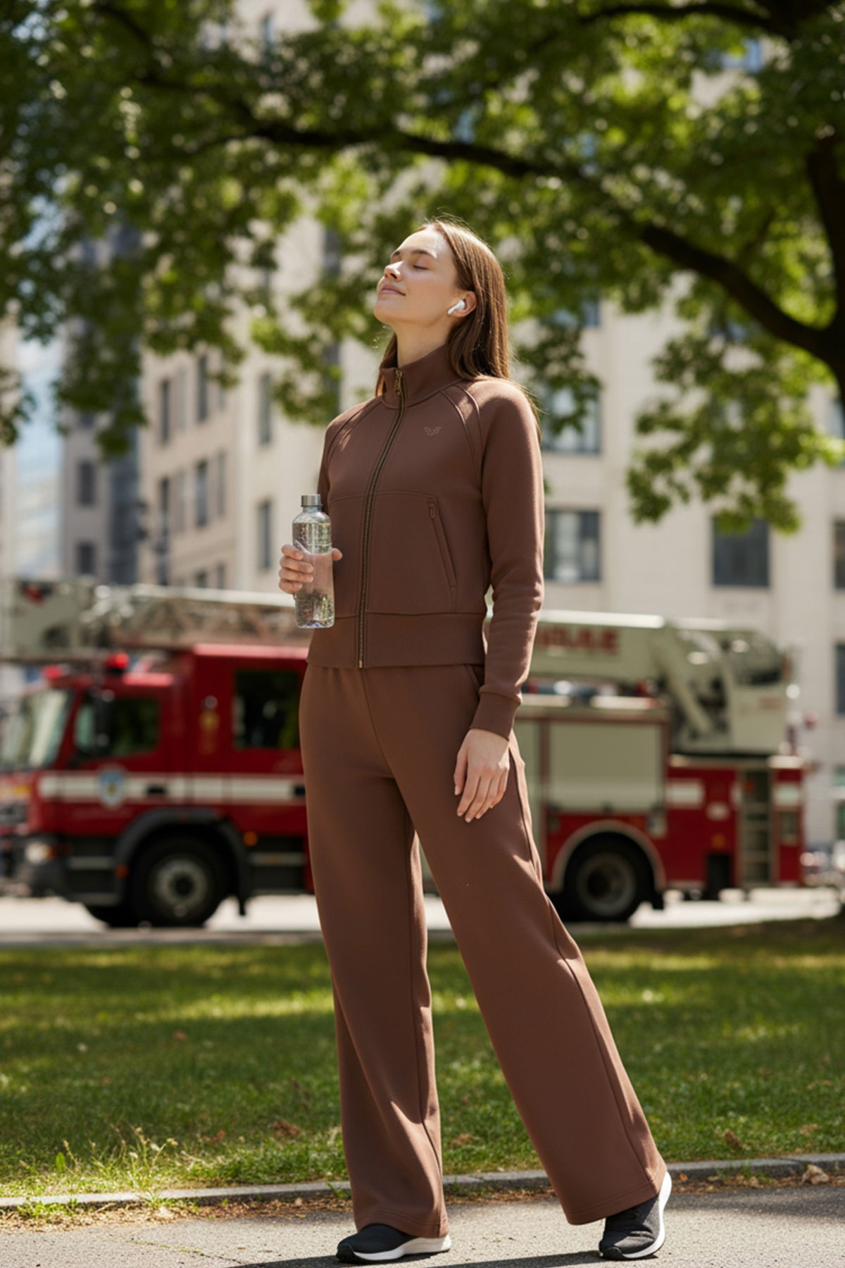 Kadın Açık Kahve Modal Şerit Detaylı Eşofman Takım 4799 - BİLCEE (1)