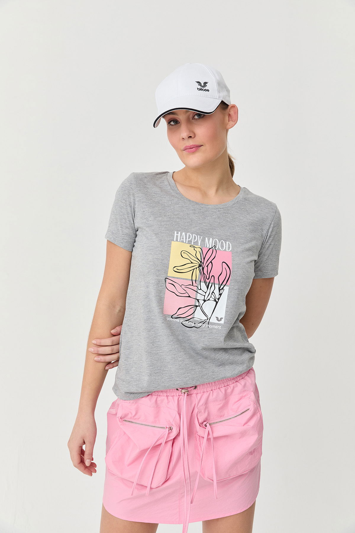 Kadın Gri Pamuklu Baskılı Bisiklet Yaka Tişört | 9749 - BİLCEE