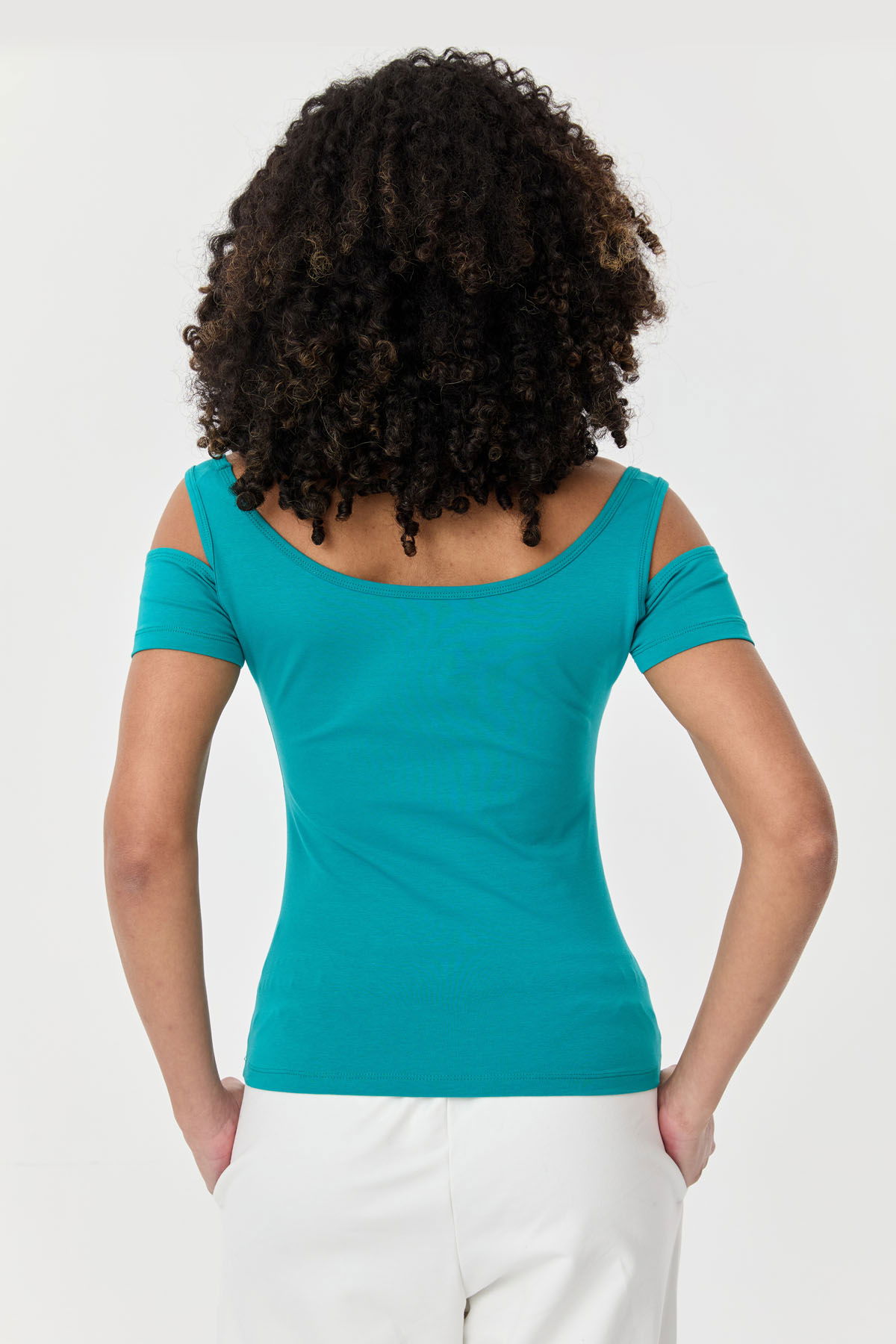 Kadın Atlantis Pamuklu Likralı Omuz Detaylı Atlet Tişört | 9735 - BİLCEE (1)