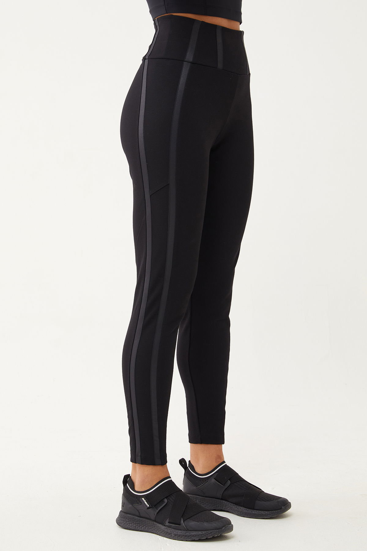 Kadın Siyah Skinny Dar Paça Fashion Tayt Pantolon | 1576 - BİLCEE (1)