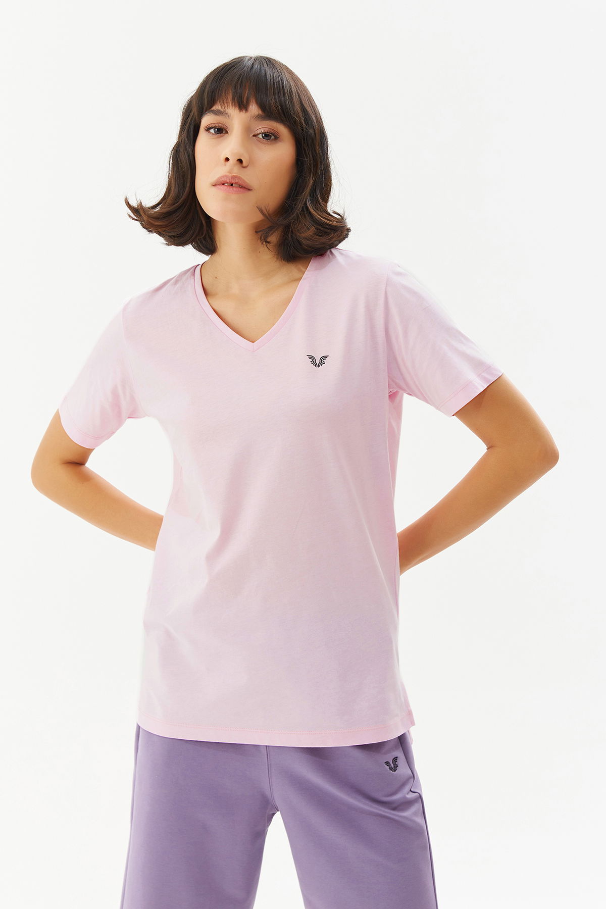 Kadın Pembe V Yaka Basıc Kısa Kol Tişört 0101 - BİLCEE