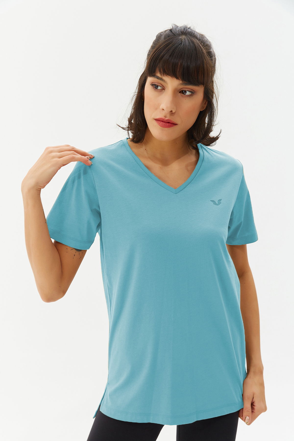 Kadın Mavi V Yaka Basıc Kısa Kol Tişört 0101 - BİLCEE