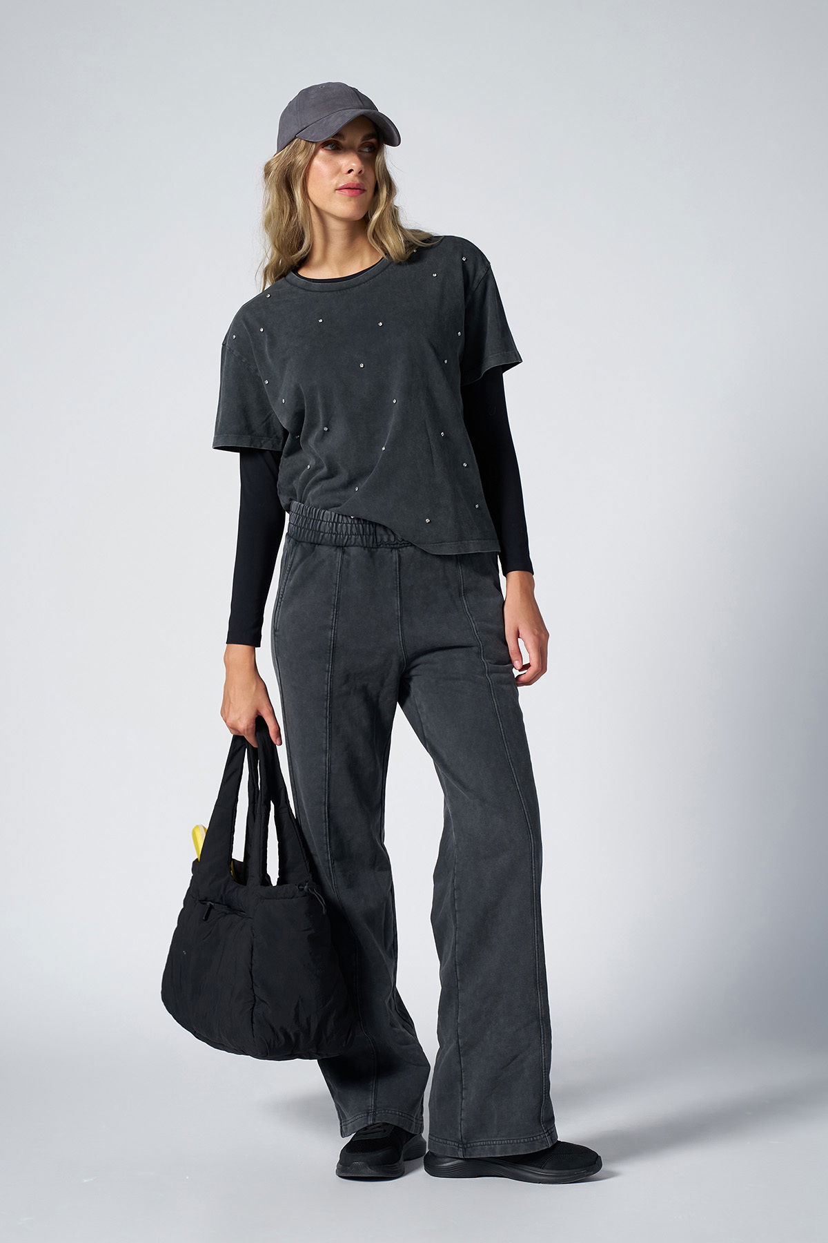 Kadın Antrasit Yıkamalı Washed Bol Paça Eşofman Altı | 9895 - BİLCEE (1)