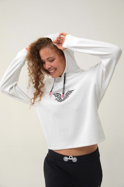 Kadın Beyaz Yumuşak Dokulu Fashion Sweatshirt 1542