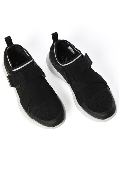 Kadın Siyah-Beyaz Soft Spor Ayakkabı 2002