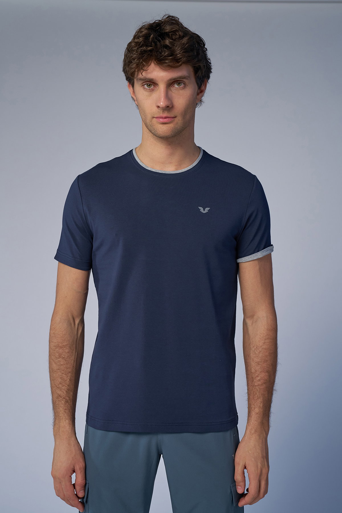 Erkek Lacivert Pamuklu Bisiklet Yaka Spor ve Günlük Pamuklu Tişört | 2374 - BİLCEE