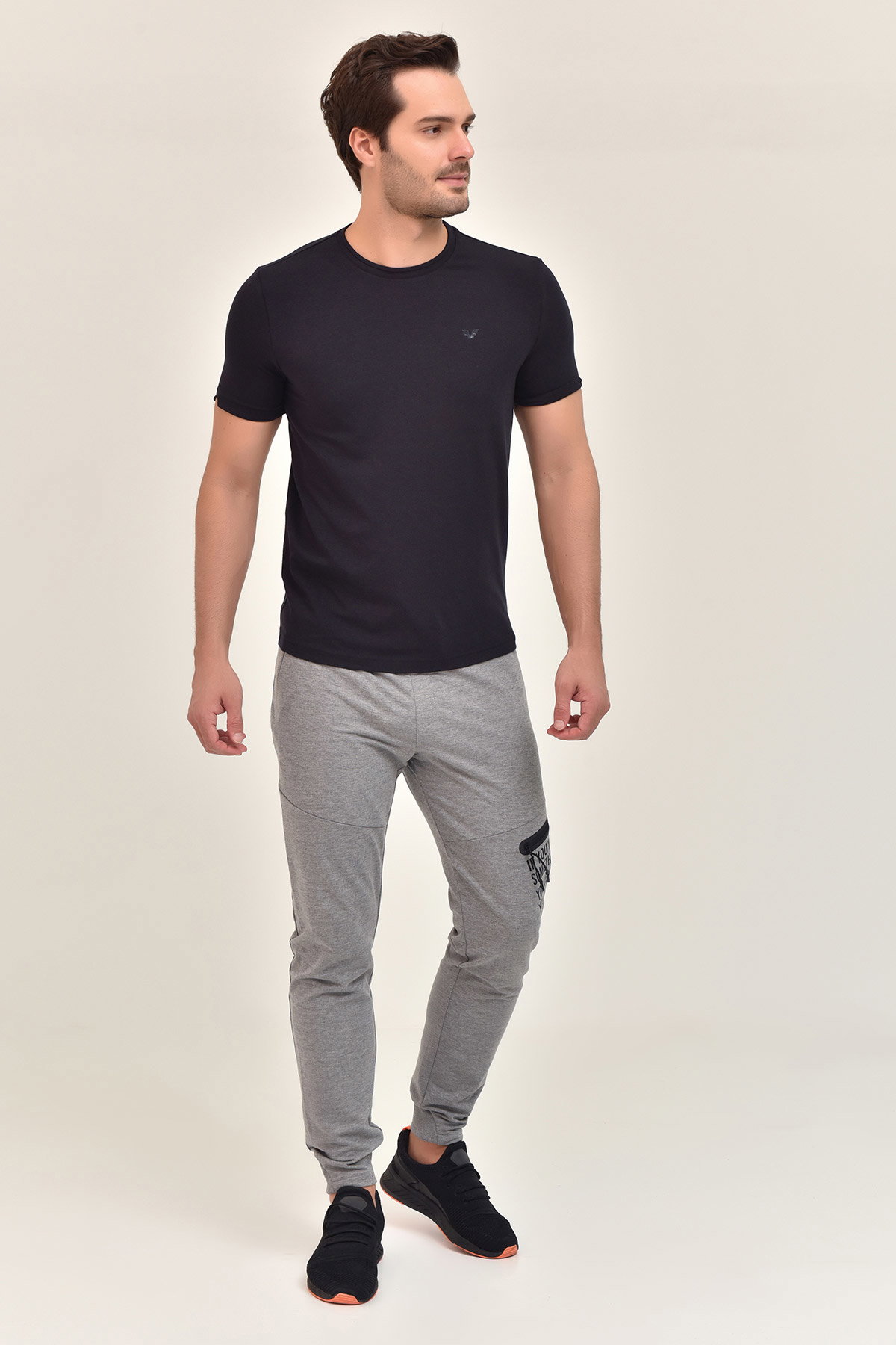 Erkek Siyah Bisiklet Yaka Büyük Beden Örme Tişört | 2106 - BİLCEE (1)