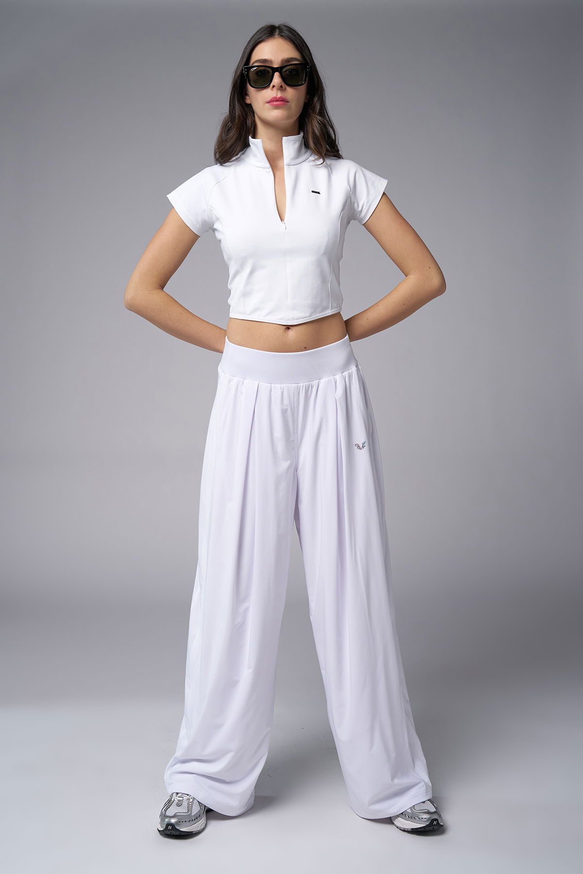 Kadın Beyaz Kısa Kollu Yakalı Sörf Body | 4059 - BİLCEE (1)