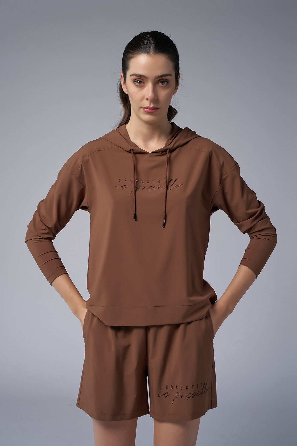 Kadın Kahverengi İnce Hafif İnce Kumaşlı Sweatshirt | 4168 - BİLCEE