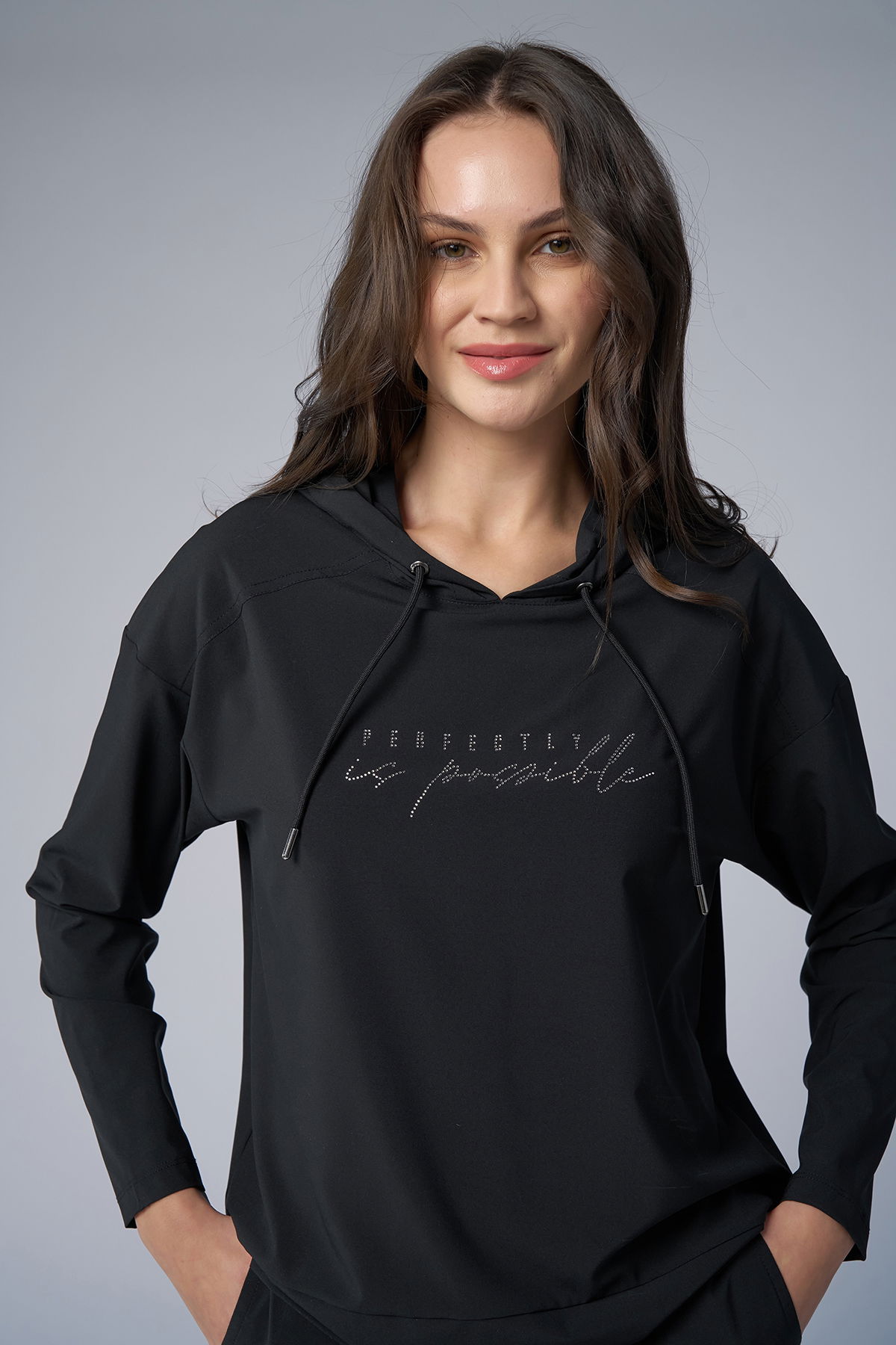 Kadın Siyah İnce Hafif İnce Kumaşlı Sweatshırt | 4168 - BİLCEE (1)