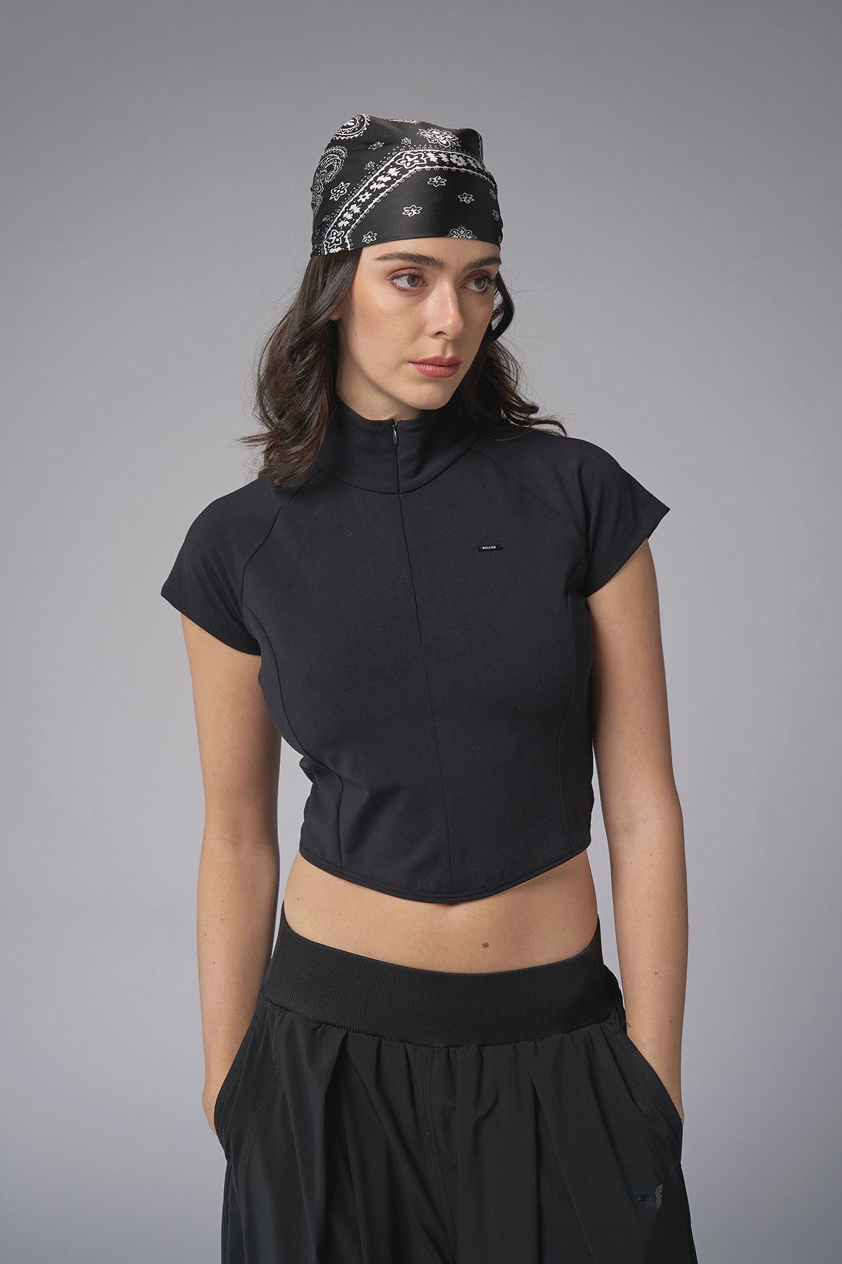 Kadın Siyah Kısa Kollu Yakalı Sörf Body | 4059 - BİLCEE (1)