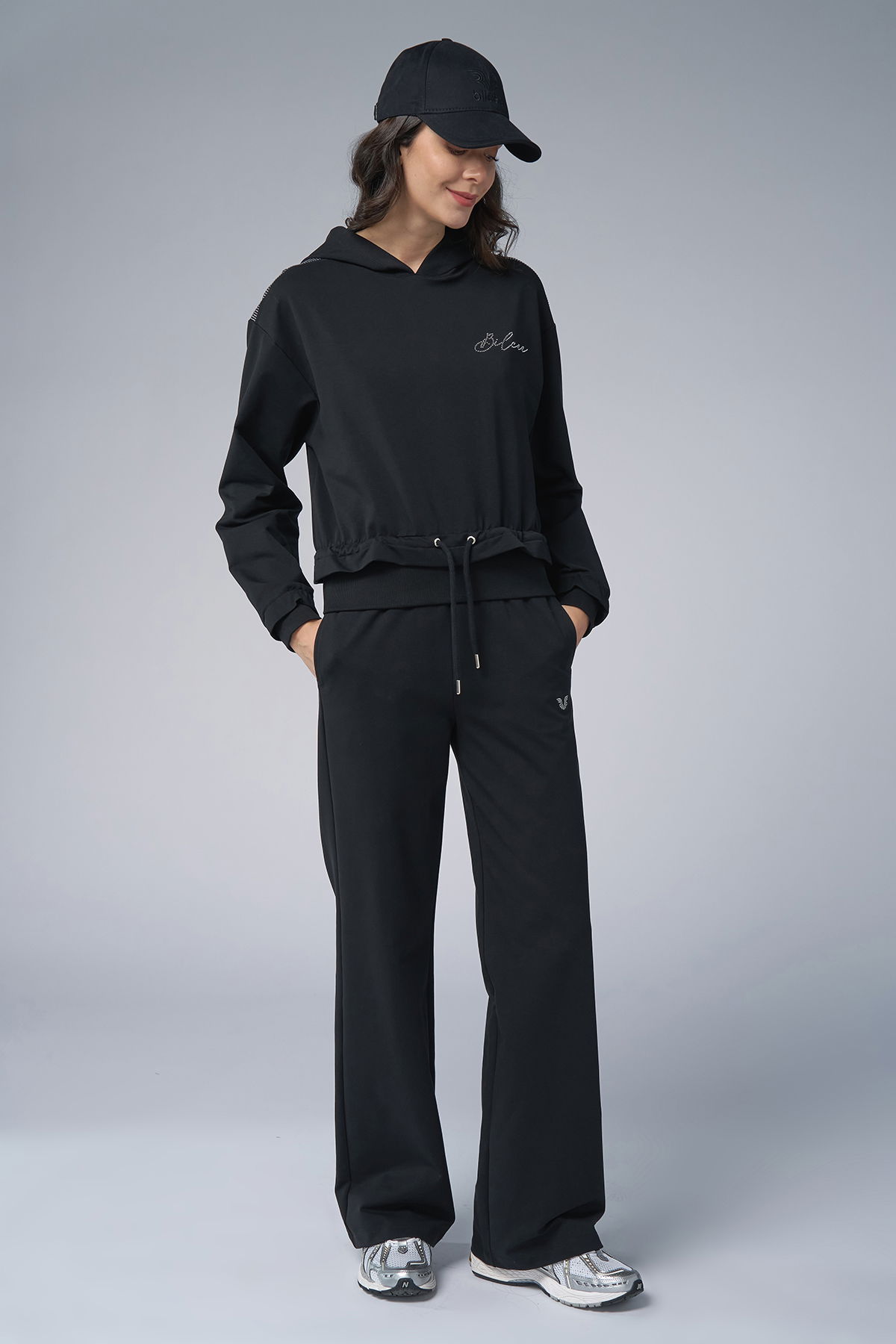 Kadın Siyah Taş Baskılı Sweatshırt Pantolon Takım | 4043 - BİLCEE (1)