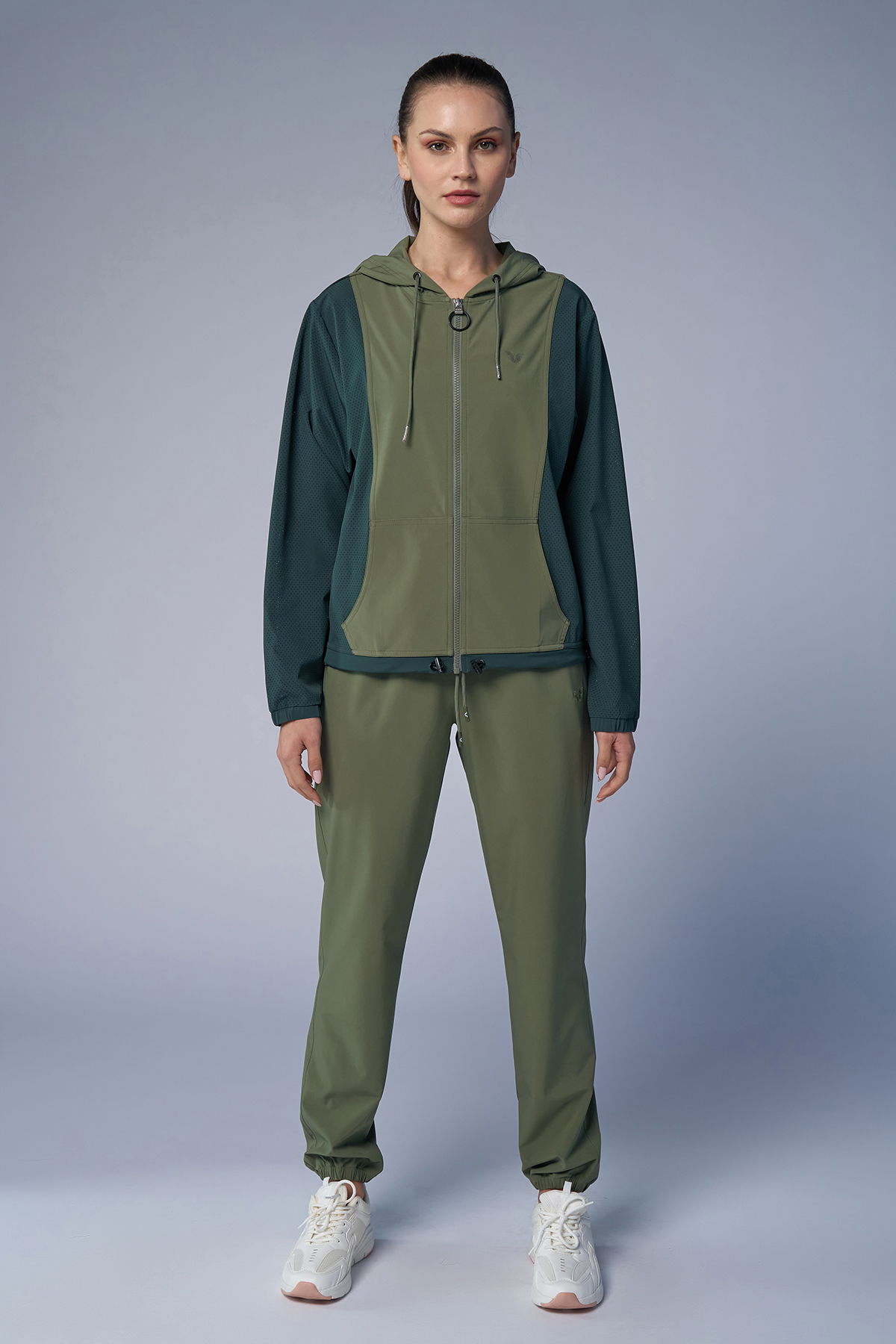 Kadın Yeşil İnce Hafif Kumaş Dokuma Eşofman Altı | 4167 - BİLCEE (1)