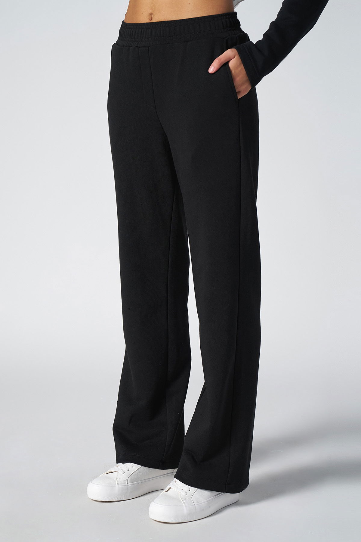 Peak Kadın Siyah Bol Paça Cepli Eşofman Altı | 7018 - PEAK (1)