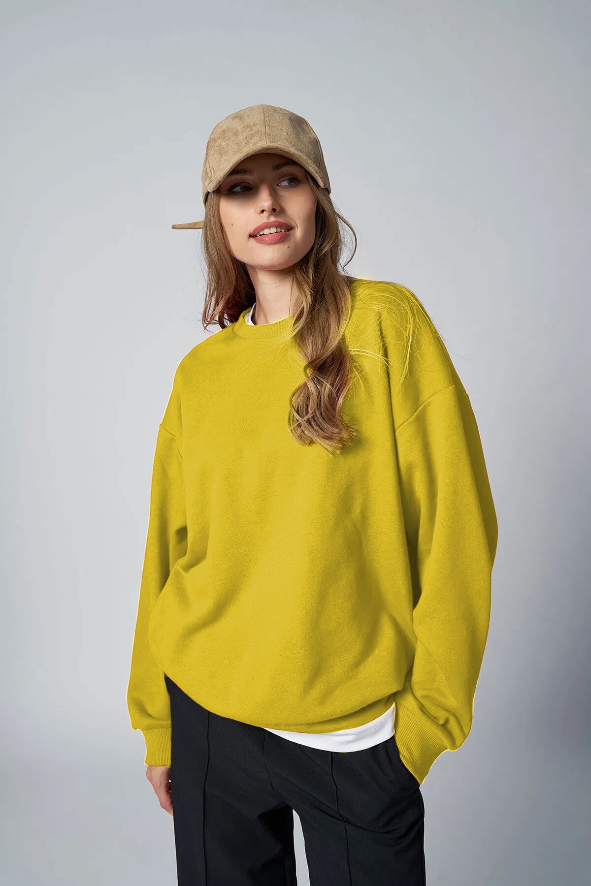 Peak Kadın Sarı Oversize Bisiklet Yaka Basic Sweatshirt | 7015 - PEAK
